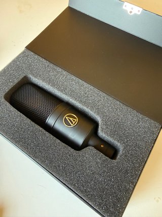 Micrófono Audio-Technica AT4040