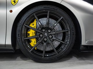 FERRARI 488 PISTA