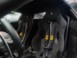 FERRARI 488 PISTA
