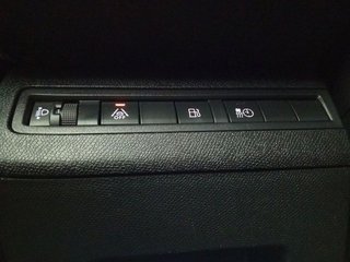 Peugeot 3008 Hybrid 225 e-EAT8 Allure