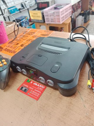 CONSOLA NINTENDO 64 CON MANDO Y CABLES