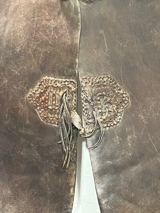 Antiguos Zajones de Cuero Artesanales