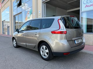 Renault Grand Scenic 2010