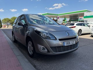 Renault Grand Scenic 2010