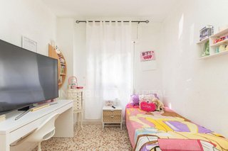Piso en venta en Los Ángeles - Cruz de Caravaca en Almería