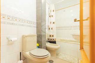 Piso en venta en Los Ángeles - Cruz de Caravaca en Almería