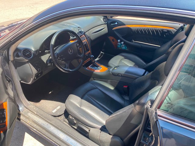 Mercedes-Benz  CLK 2002