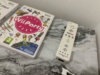 Nintendo Wii + Wii Balance Board