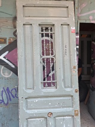 Puerta antigua de madera