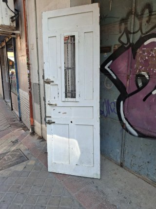 Puerta antigua de madera