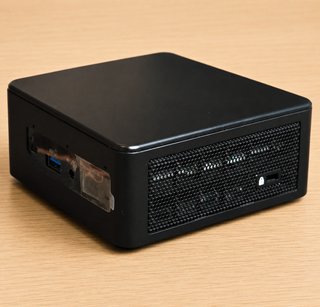 Intel NUC i7-1165G7 32GB RAM 1TB SSD MINI PC