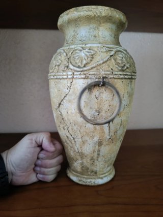 Jarrón de cerámica con asas