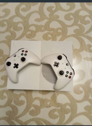 Xbox One S Negro