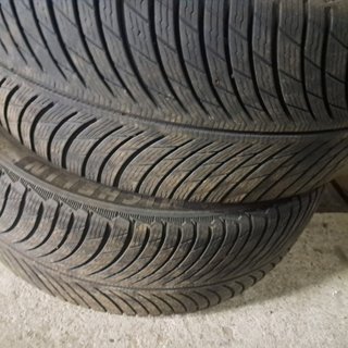 Michelin Pilot Alpin 5 255/40R18 101W