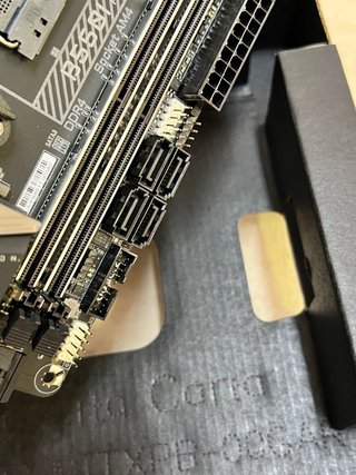 GIGABYTE B550I AORUS PRO AX Placa Base