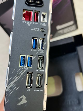 GIGABYTE B550I AORUS PRO AX Placa Base