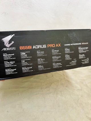 GIGABYTE B550I AORUS PRO AX Placa Base