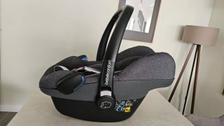 Maxi-Cosi Bebe Confort + Isofix