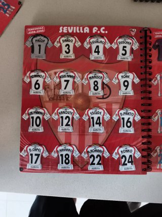 EQUIPO COMPLETO MEGA FUTBOL MAGNETS SEVILLA