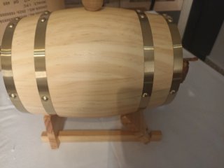 Barril de roble dispensador de vino whisky licores