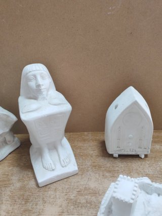 Figuras de escayola decorativas