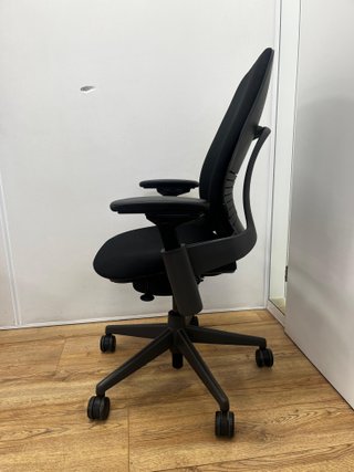 Steelcase Leap V2 (modelo de sala de exposición)