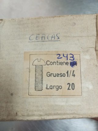 243 tornillos 1/4x20 c/redonda