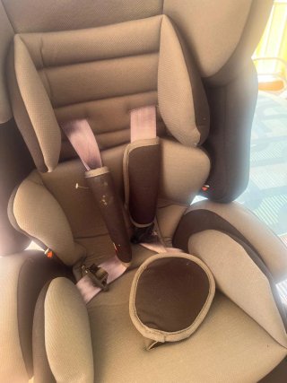 Silla de coche Piku gris