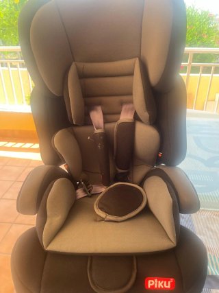 Silla de coche Piku gris