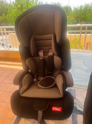 Silla de coche Piku gris