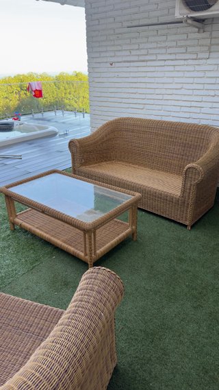Conjunto ratán sintético 2 sillones, mesa  y sofá