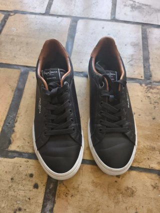 Zapatillas Pepe Jeans Kepton Negras y Marrones