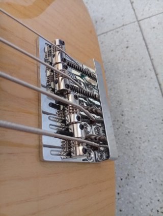 Bajo Harley Benton VT Series UPGRADE