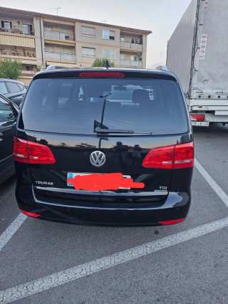 Volkswagen Touran año 2014