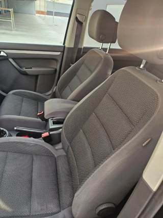 Volkswagen Touran año 2014