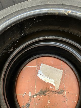 Neumáticos 215/50R17