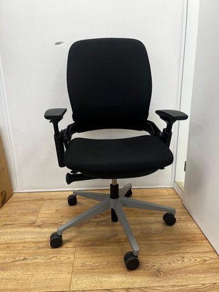 Steelcase Leap V2 gris