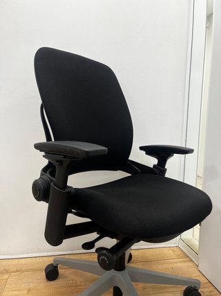 Steelcase Leap V2 gris