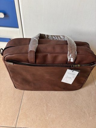 Maletín marrón Zara Man nuevo con correa