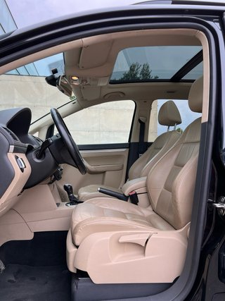 Wolksvagen Touran 1.6TDI 105CV DSG
