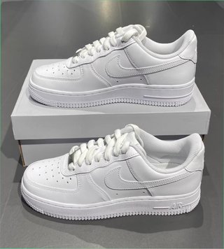 Nike Air Force 1 Talla 42