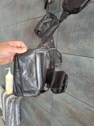 Riñonera de cuero vintage con bolsillos