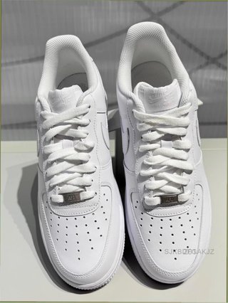 Nike Air Force 1 Talla 40 Blancas