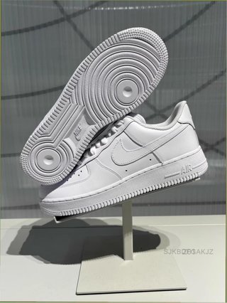 Nike Air Force 1 Talla 40 Blancas