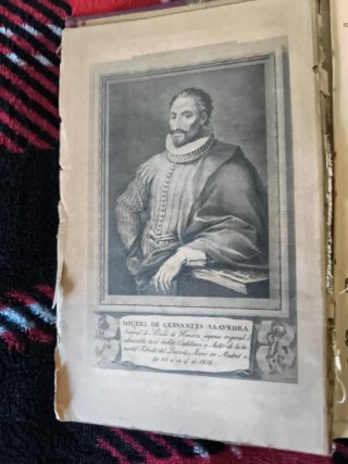 Libro antiguo don quijote de la mancha (año  1915)