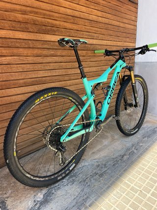 Bicicleta Orbea OIZ M10 TR Talla L CARBONO