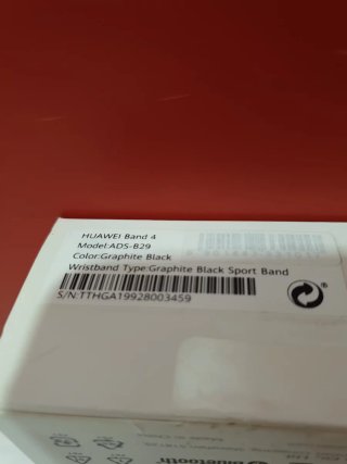 Reloj Huawei Band 4 Negro con Caja