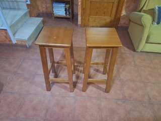 2 Taburetes Madera Marrón