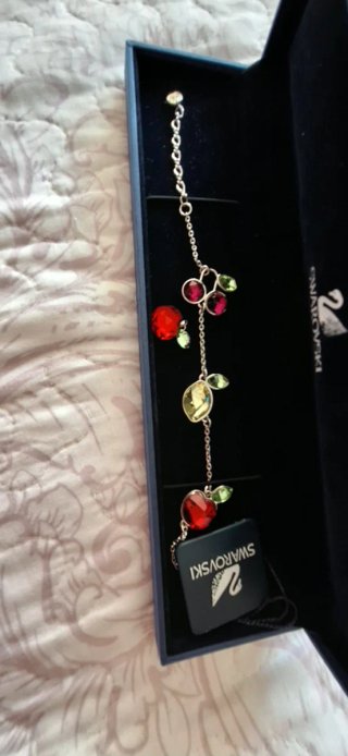 Pulsera Swarovski y colgante Nuevos con etiqueta