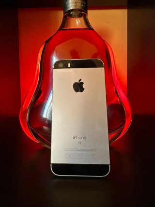 iPhone 5se Apple
